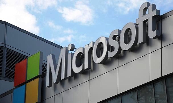 Microsoft 10 Bin Çalışanını İşten Çıkaracak