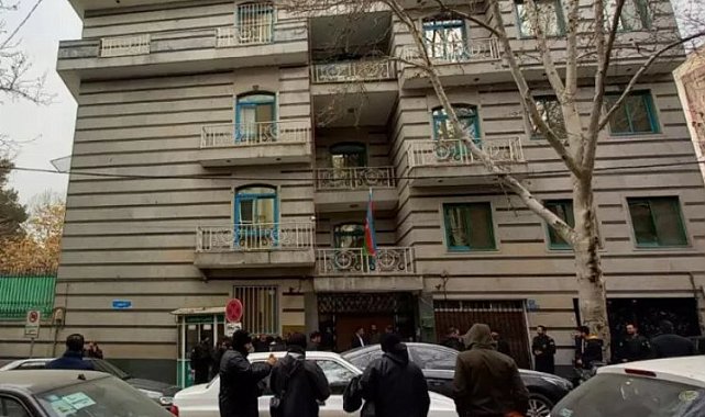 Tahran'da Azerbaycan Büyükelçiliği'ne saldırı: 1 ölü