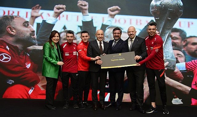 Türkiye'ye 'değer' katanlar ödüllendi