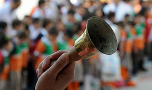 Yarıyıl için son ders zili çaldı
