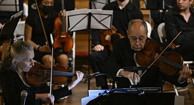 ABD'deki Türk Viyola Sanatçısından Depremzedeler İçin Konser