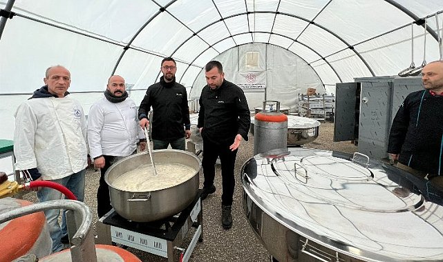 Bursa'nın seyyar mutfak ekibi Kırıkhan'da