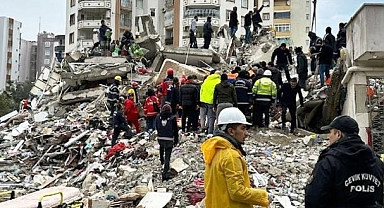 CNN: "dünyanın en büyük depremlerinden"