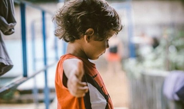 Depremde çocuklar zihinsel ve fiziksel güvende tutulmalı