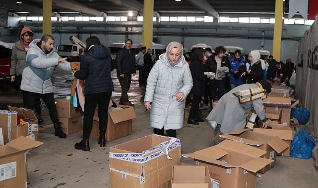 ERÜ'den depremzedelere uzanan desteğe yardım eli