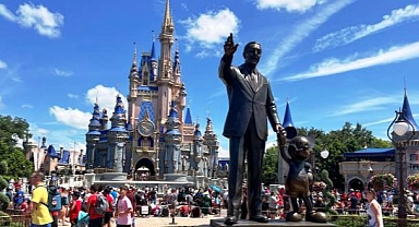Florida'da ki Walt Disney'in "özerkliği" Feshedildi