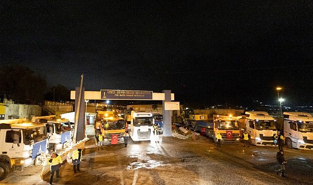İş makineleri deprem bölgesinde