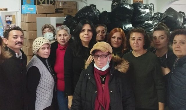 İYİ Parti İzmit'ten depremzedelere destek