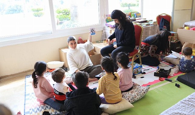 İzmir Güzelbahçe'de depremzede çocuklara oyun alanı