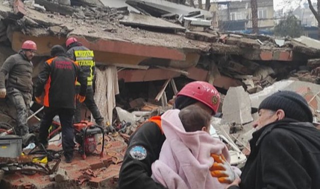 Kayseri Büyükşehir deprem bölgesinde yara sarıyor