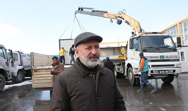 Kayseri Kocasinan'dan deprem bölgesine mobil mutfak