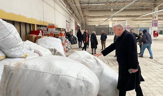 Kocaeli'den deprem bölgesine gidecek ayni yardımlar çıkışa hazır