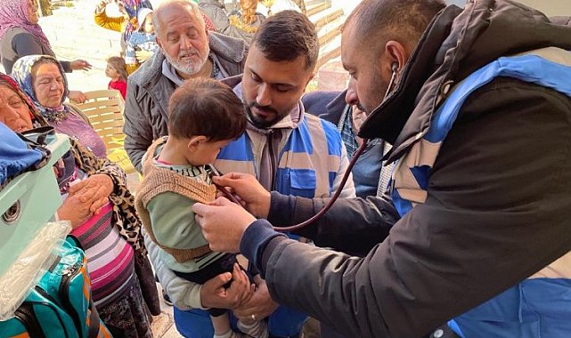 Kocaeli'den gönüllü doktorlarla Hatay'da sağlık hizmeti