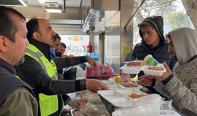 Konya'dan Hatay'a günlük sıcak yemek desteği