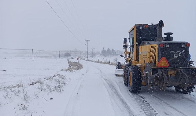 Mardin'de yol açma çalışmaları tam gaz