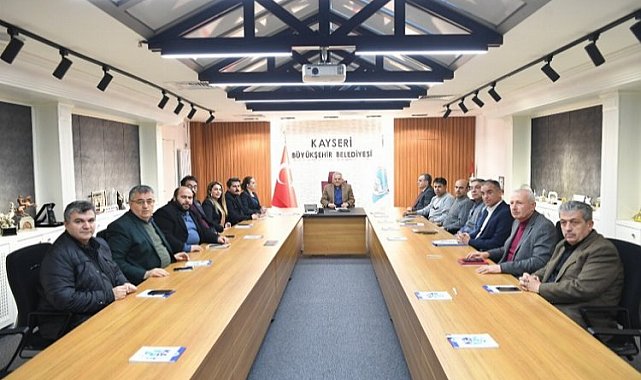 Memduh Büyükkılıç bilim insanlarıyla buluştu