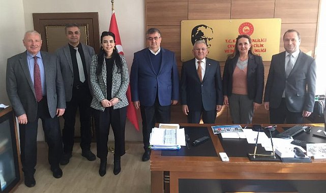 Memduh Büyükkılıç'tan bürokrasi turu