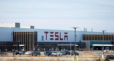 Tesla: "işçileri sendikalaştıkları için kovmadık"