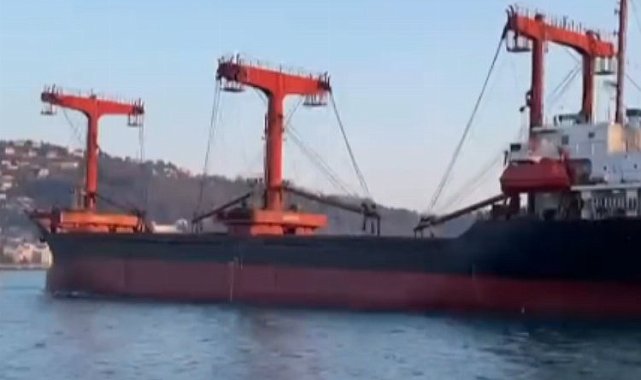 Ukrayna'ya giden kargo gemisi Yeniköy açıklarında arızalandı