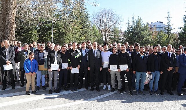 Afet bölgesinden dönen personeliyle buluştu