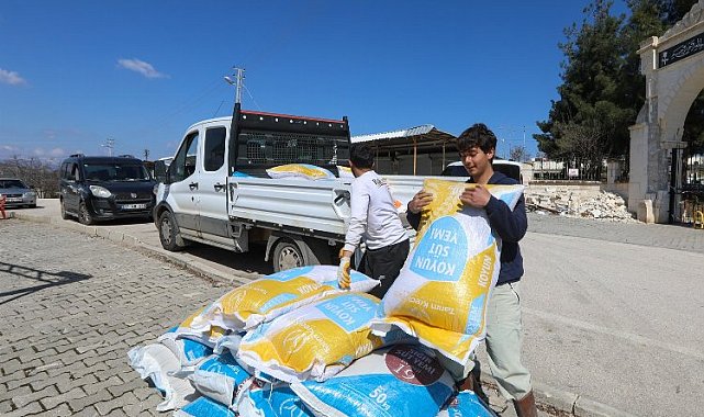 Afetzede besicilere Gaziantep'ten yem desteği