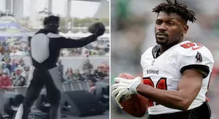 Antonio Brown produces smooth one-handed catch at festival in LA