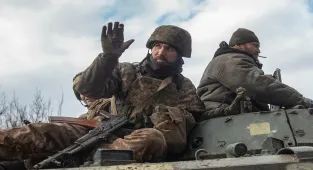 Biden, Scholz pledge to punish Russia over Ukraine war