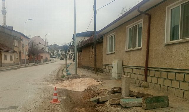 Bilecik Pazaryeri'nde üst yapı çalışmaları başladı