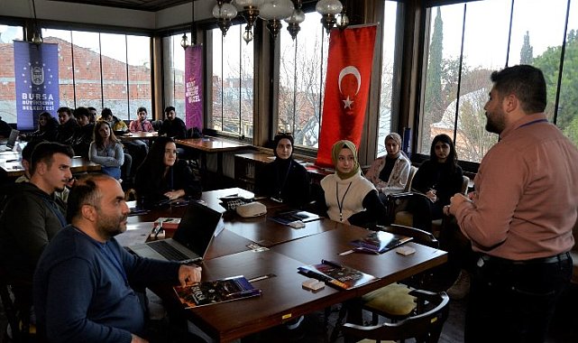Bursa'da hayat gençlerle güzel