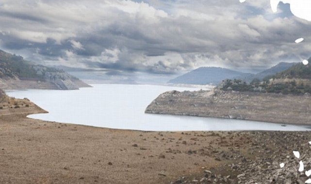 Çanakkale 'kaynak' tek dedi, 'su'da kısıtlamaya gitti!