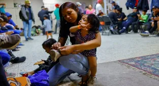 Democrats 'deeply concerned' Biden might bring back 'kids in cages'