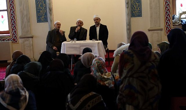 Depremde hayatını kaybedenler için mevlit