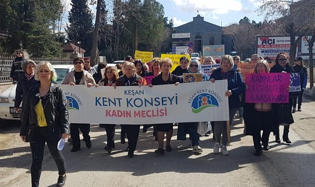 Edirne Keşanlı kadınlardan '8 Mart' yürüyüşü