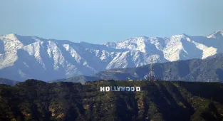 Heavy snowfall leaves some California residents trapped in homes