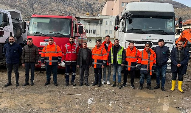 İzmit'in iş makinaları afet bölgesinde