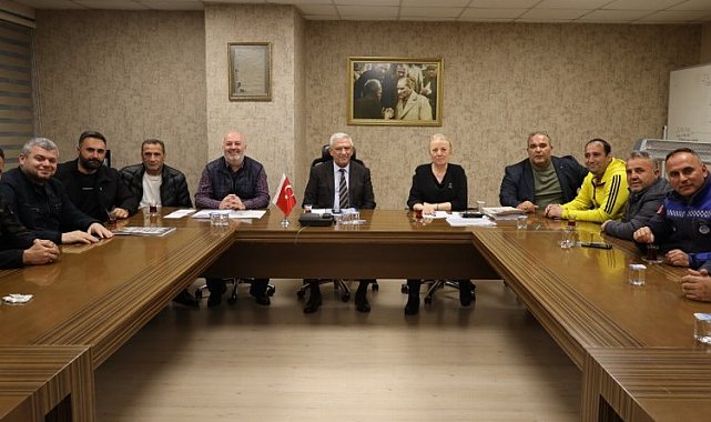 İzmit'te yüzler gülüyor... Emekçilere yüzde 75 zam!