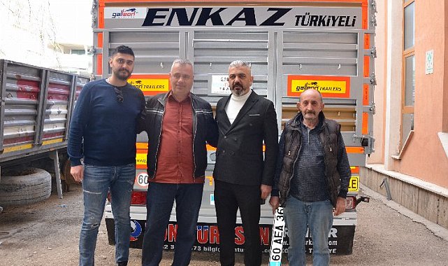 Kahraman şoföre yeni dorse hediye edildi