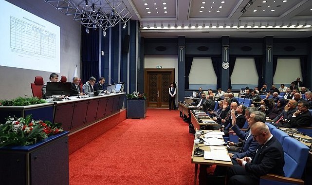 Kayseri Büyükşehir depremzedelerin yüreklerine 'su' serpti