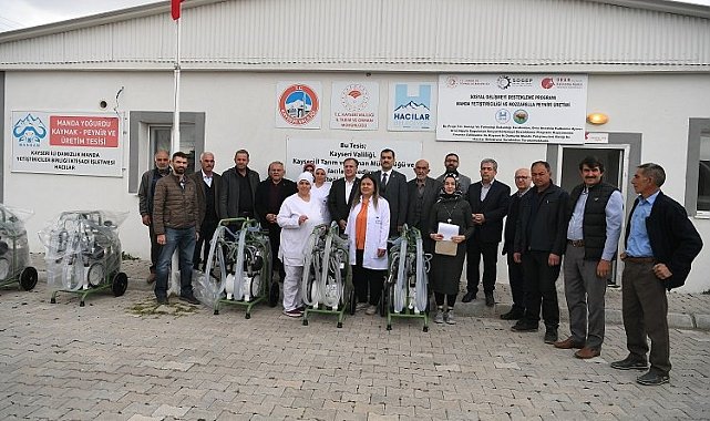Kayserili üreticiye süt sağma makinesi desteği