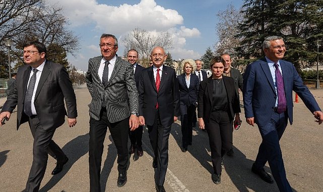 Kılıçdaroğlu TİP ve SOL ile görüşme yaptı