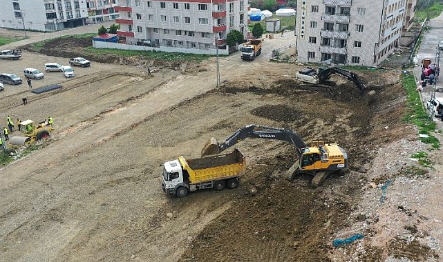 Kocaeli'den Hatay'a 7 noktada prefabrik çarşı