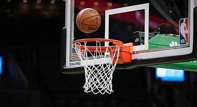 Lakers, Austin Reaves'in 35 Sayısıyla Kazandı