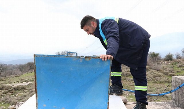 Manisa'da Şamar'ın içme suyu deposu temizlendi