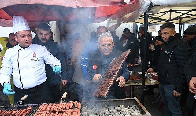 Memduh Büyükkılıç'tan Kahramanmaraş çıkarması