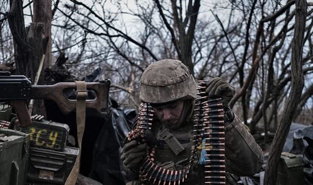 Moment Ukrainian forces charge, inflicting losses in Battle of Bakhmut