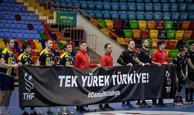 Sakarya'nın gururu Büyükşehir Hentbol yarı finalde