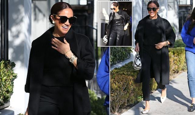 Smiling Meghan Markle enjoys brunch with friends in Hollywood