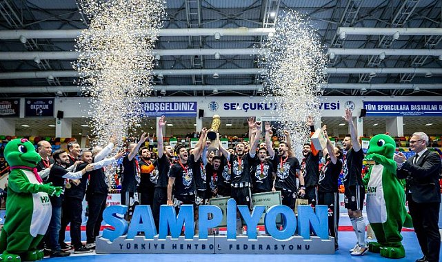 Türkiye Kupası'nda şampiyon Beşiktaş Yurtbay Seramik