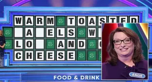 Wheel of Fortune contestant gets easiest puzzle wrong