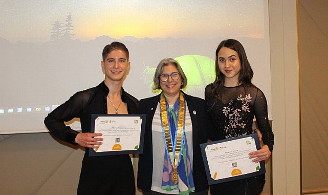 Rotary'de üye alım töreni